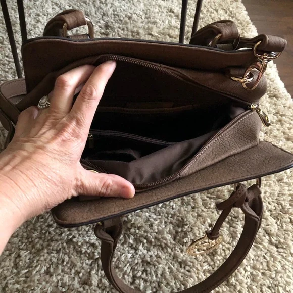 *SOLD* NWOT, Sorrentino, Beautiful Ladies Purse - Picture 13 of 16